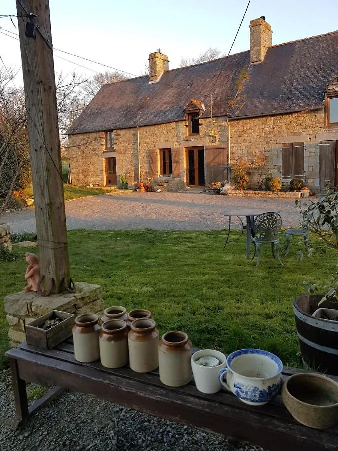 La Barriere Bed & Breakfast Rimou 0*,  France