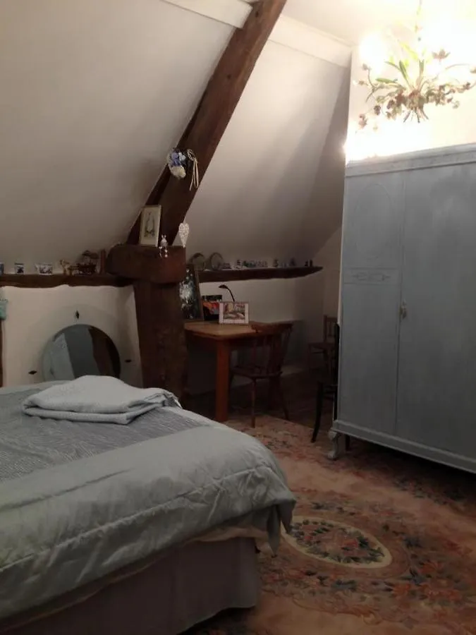 La Barriere Bed & Breakfast Rimou 0*,